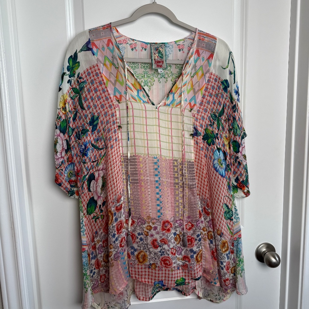 Johnny Was Loose-Fitting Floral Blouse Size L